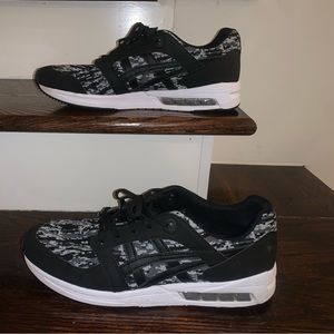 Men’s Asics GEL-SAGA SOU Black 1191A188- Size 13